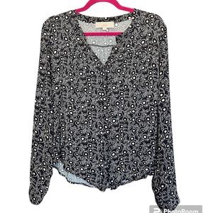 LOFT Small Blouse Button Up Silky Slinky Split Neck Patterned Career Long Sleeve